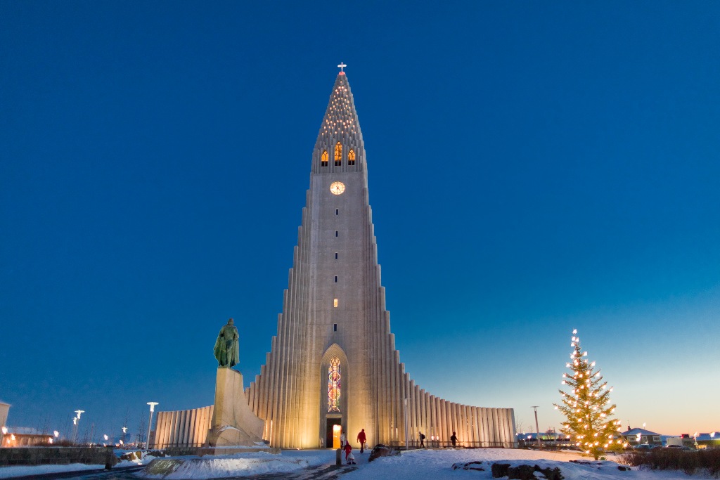 Reykjavik - church in winter. Credit: Inspired by Iceland